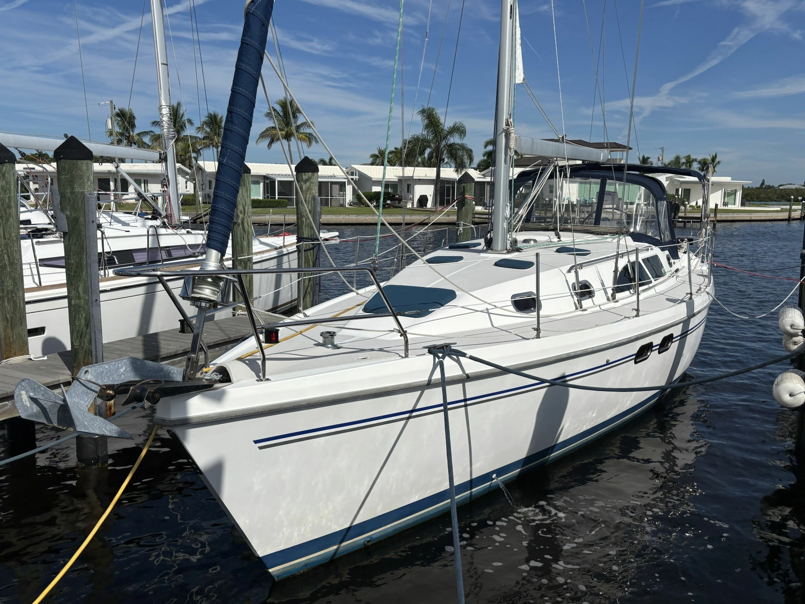 2007 Catalina 387