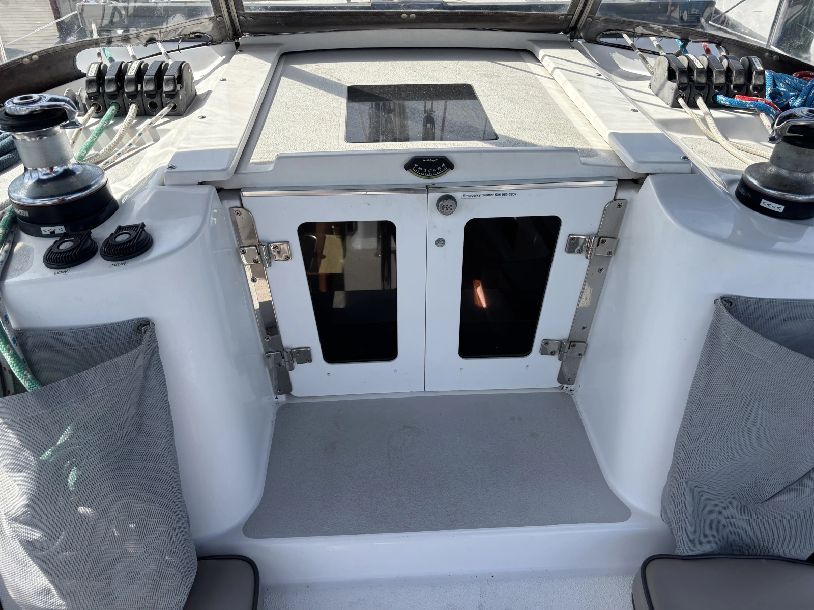 2007 Catalina 387