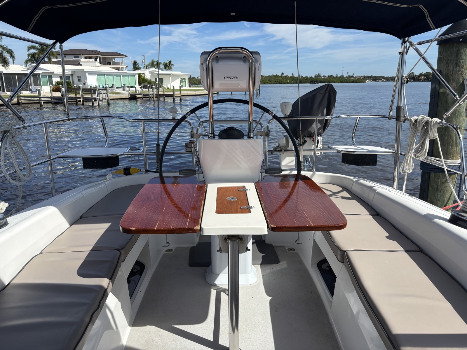 2007 Catalina 387 — The Wicked