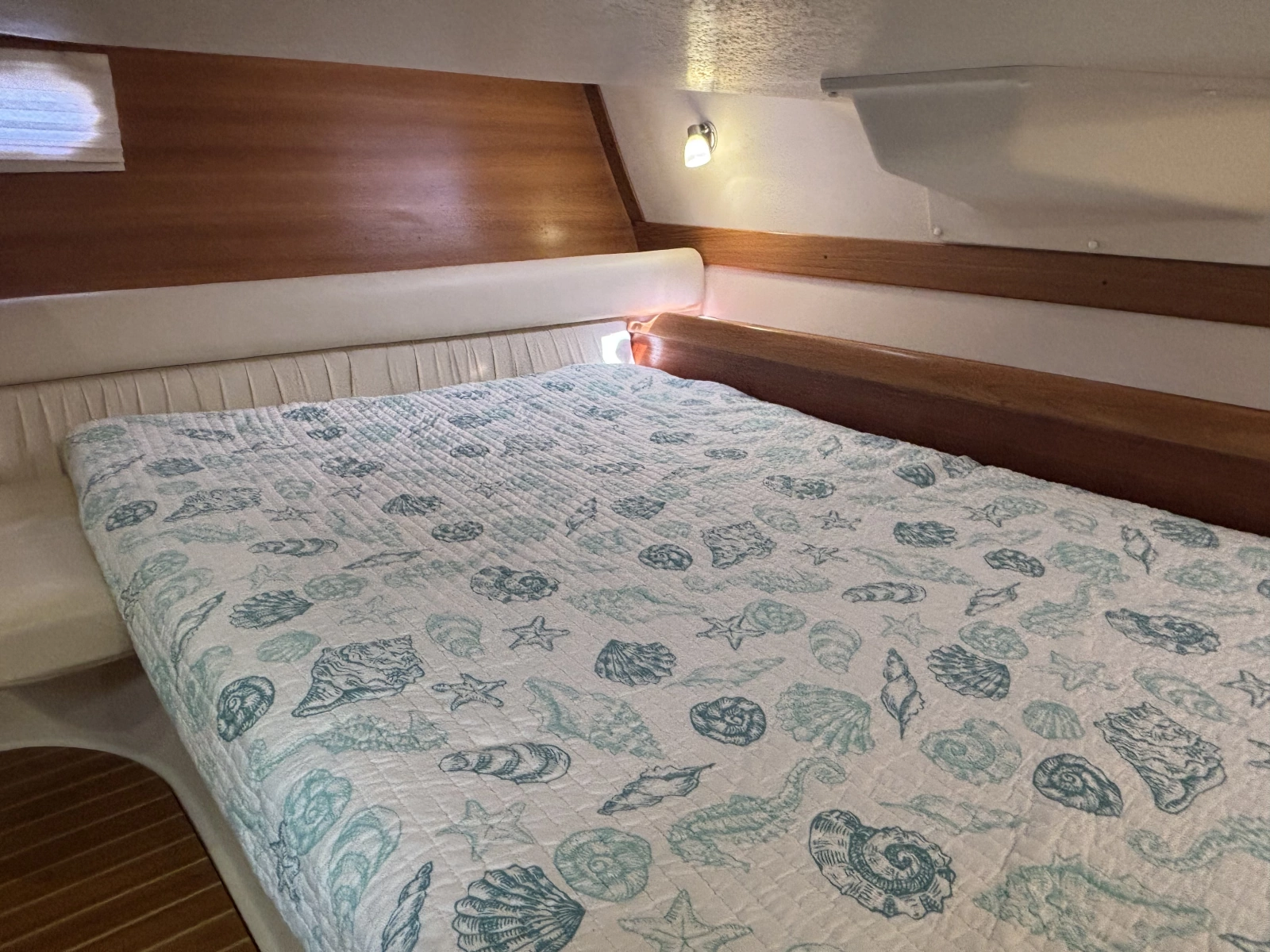 2007 Catalina 387