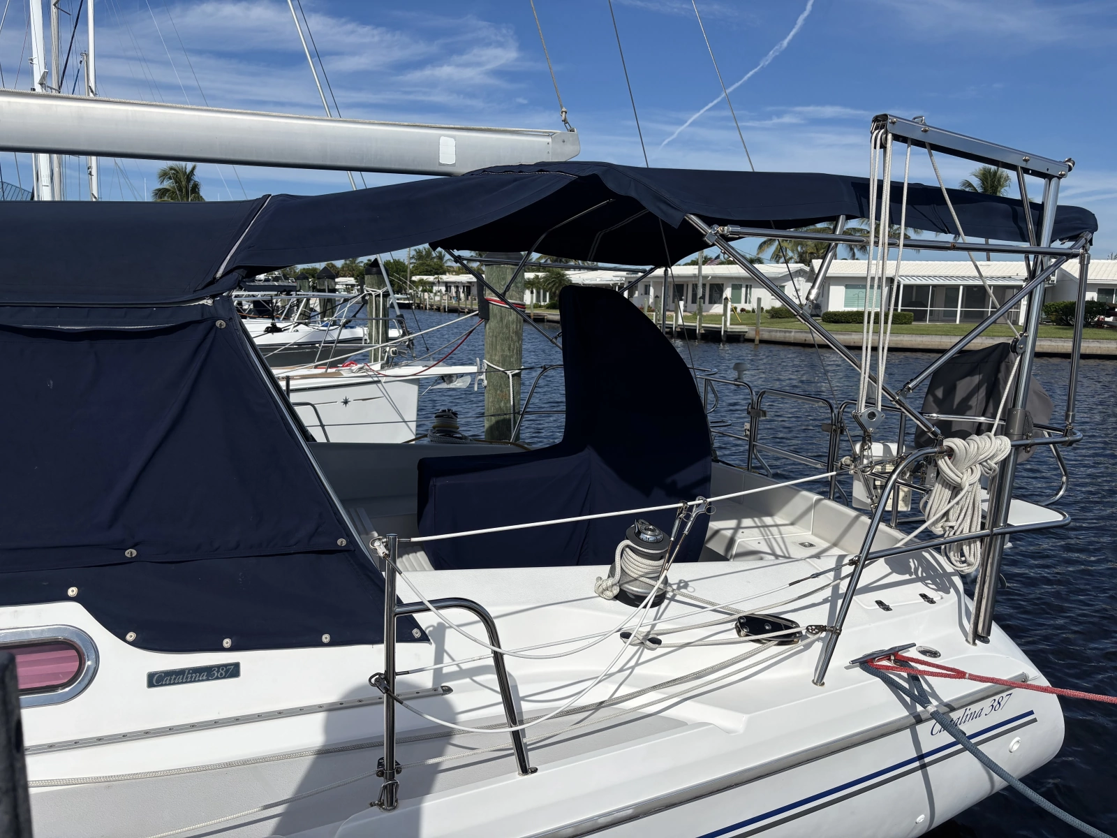 2007 Catalina 387