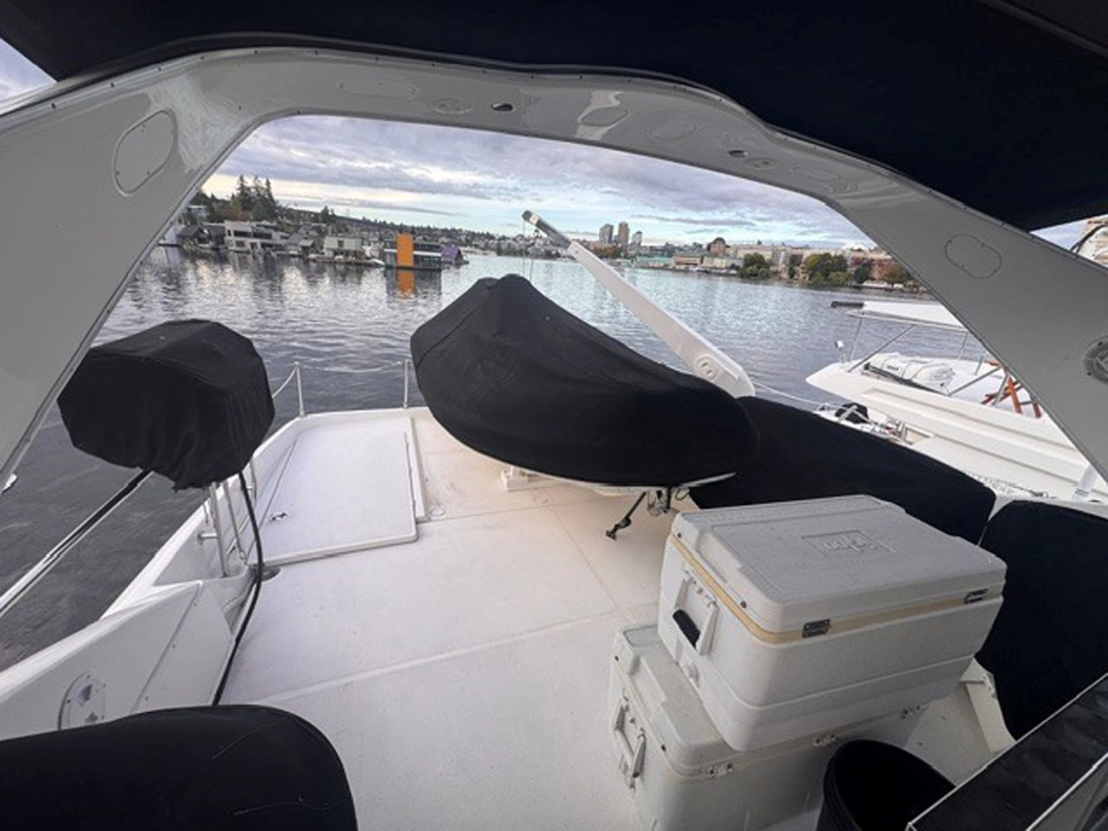 2000 Bayliner 5288 Pilot House Motoryacht