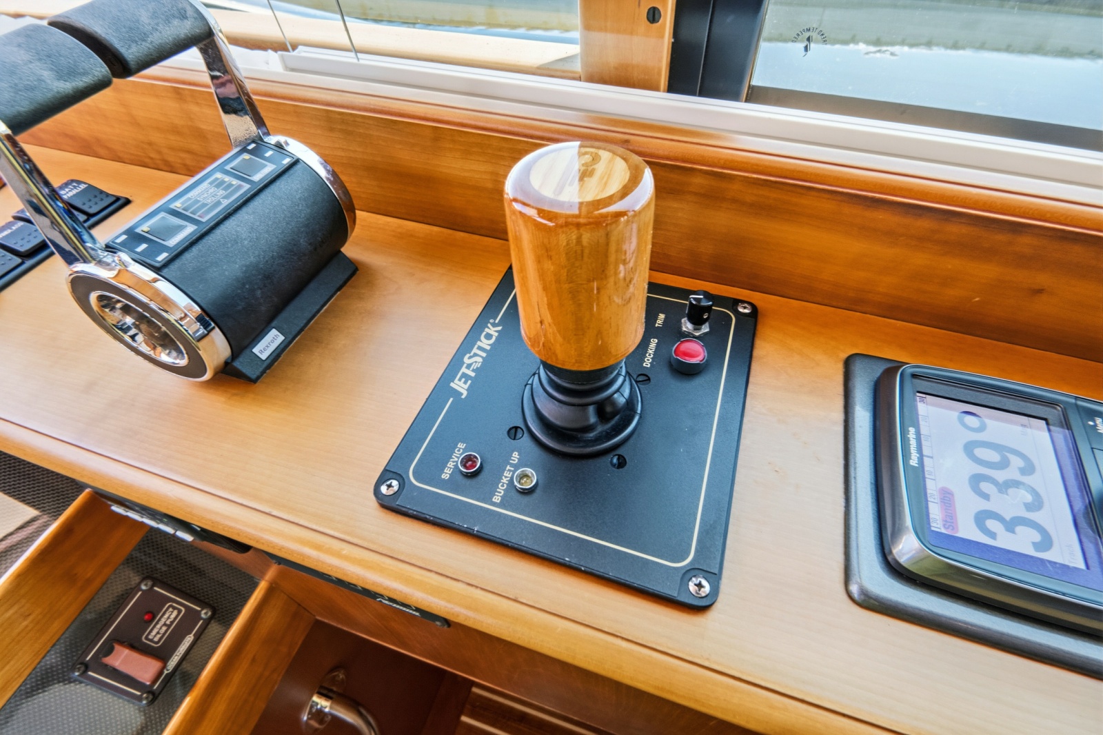 2007 Hinckley Talaria 55MY — THREE ACES