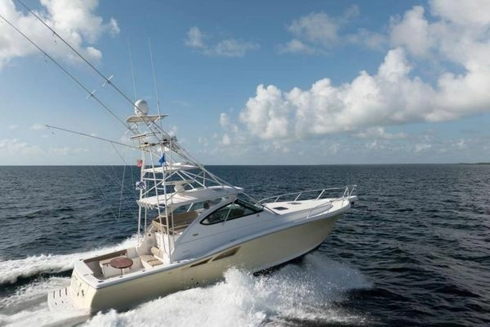 2005 Tiara Yachts 4200 Open