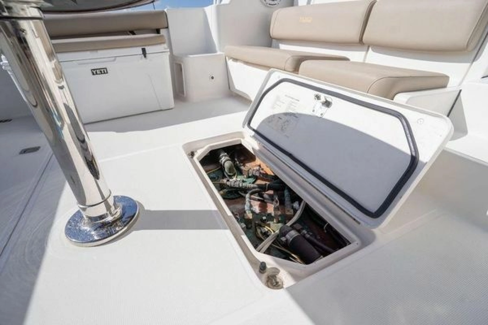 2005 Tiara Yachts 4200 Open