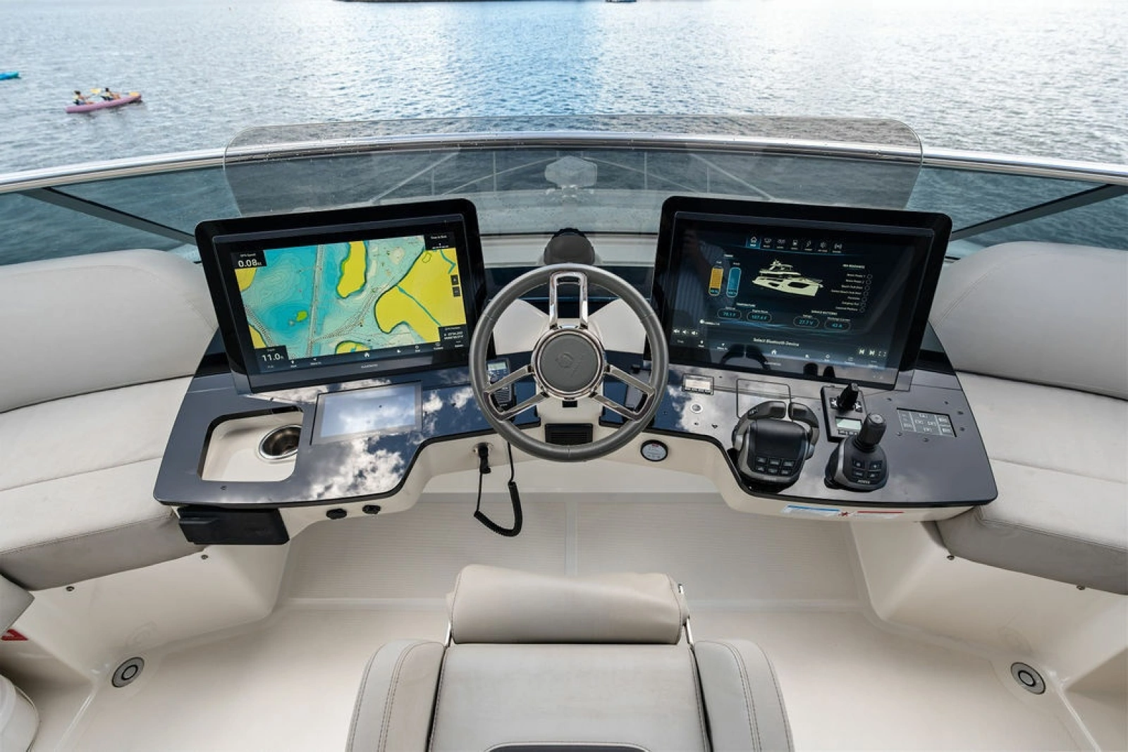 2023 Absolute Navetta 64