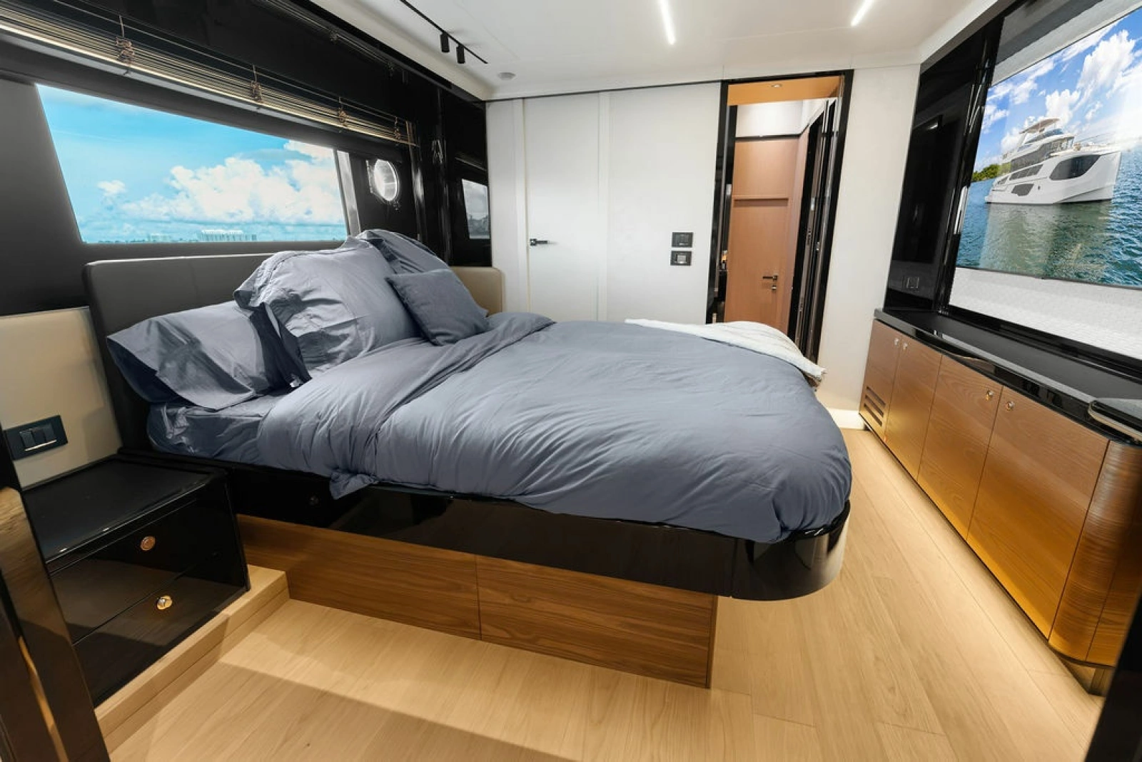 2023 Absolute Navetta 64