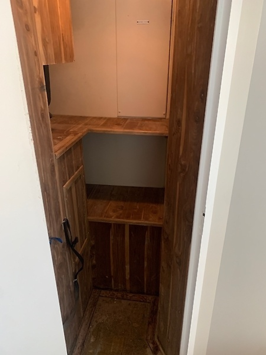 1998 Hatteras 42 Cockpit Motor Yacht — 0005985437