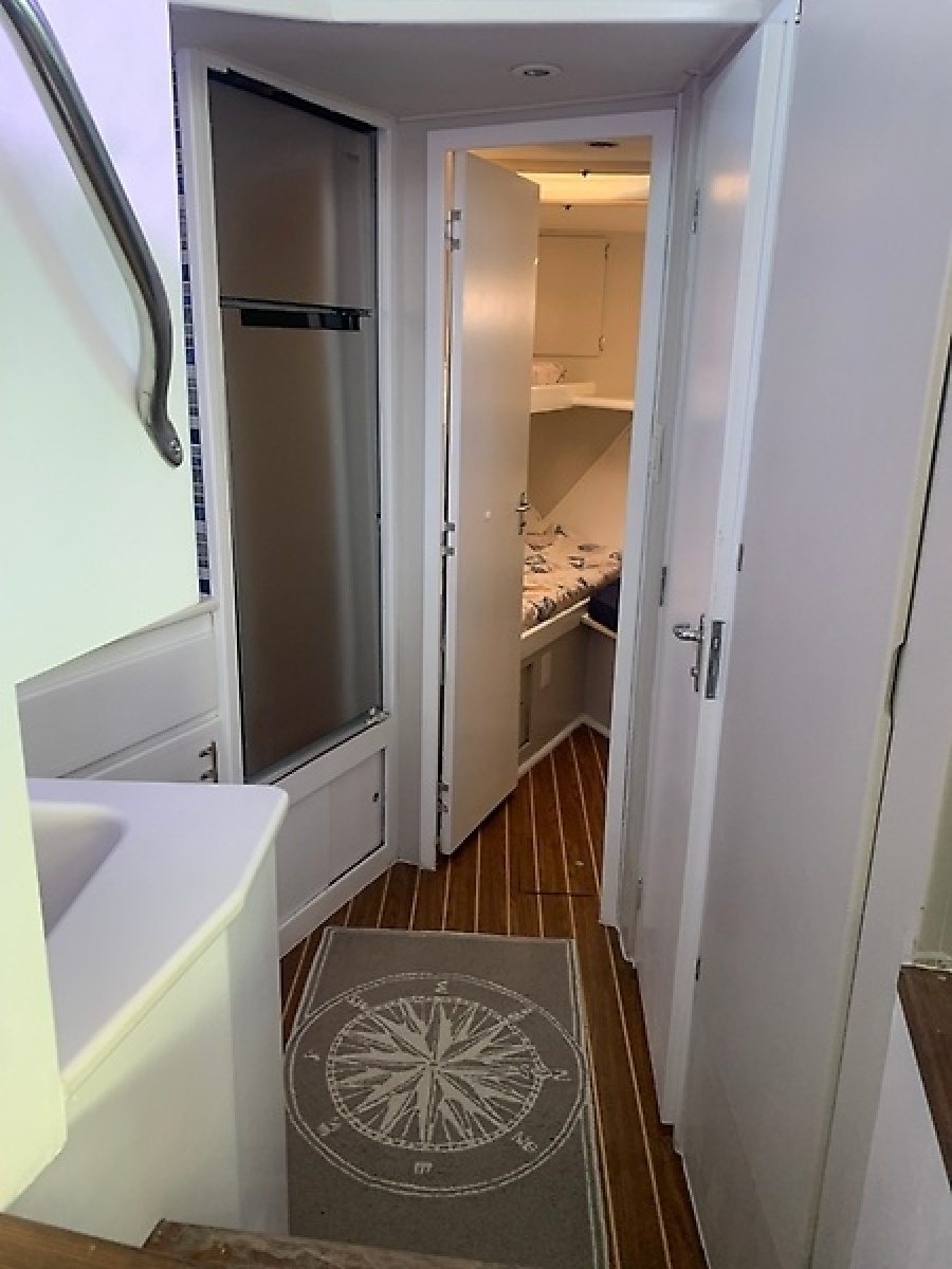 1998 Hatteras 42 Cockpit Motor Yacht — 0005985425