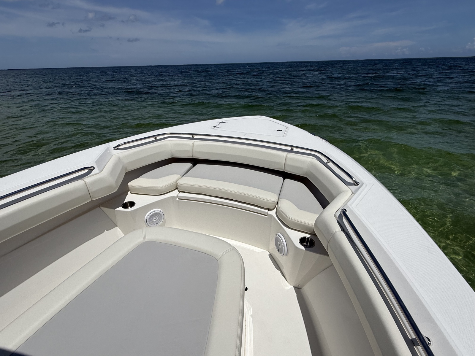 2019 Boston Whaler 280 Outrage — Salty Knots