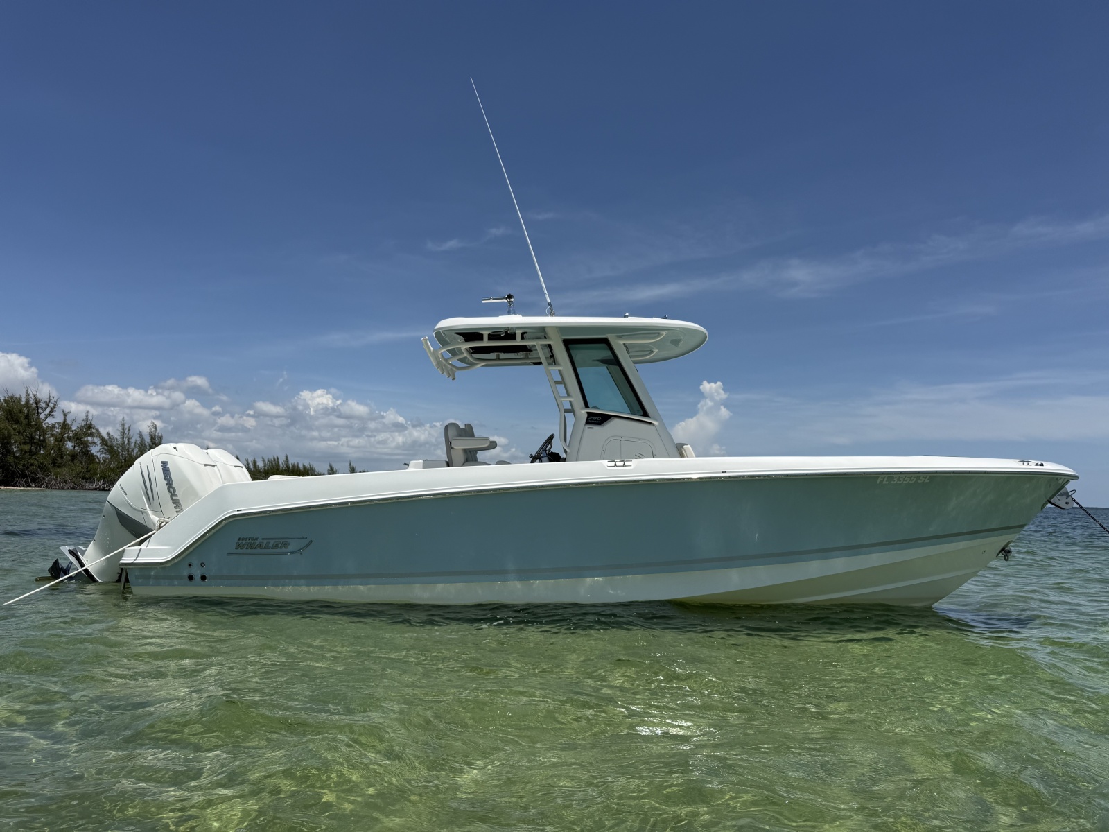 2019 Boston Whaler 280 Outrage — Salty Knots
