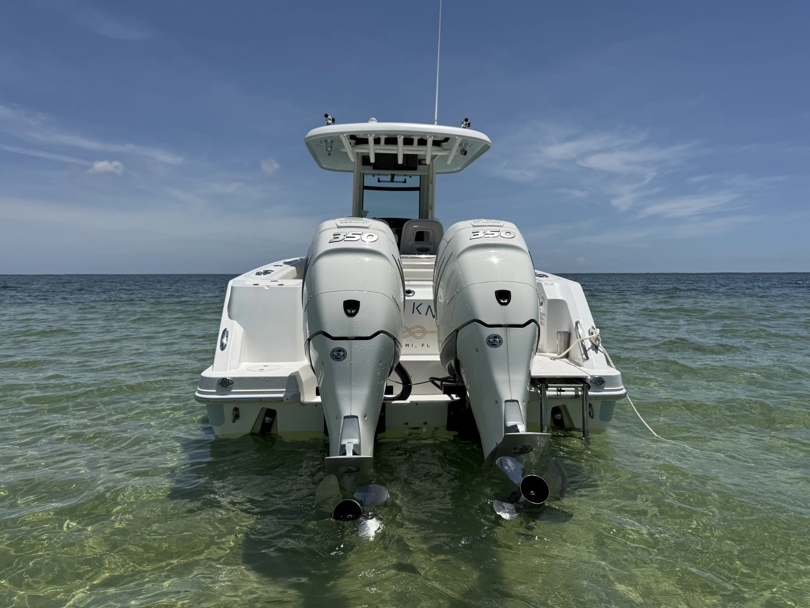 2019 Boston Whaler 280 Outrage