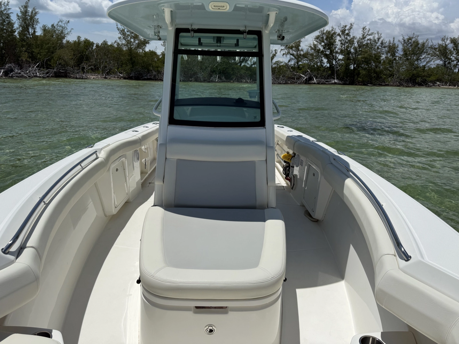 2019 Boston Whaler 280 Outrage