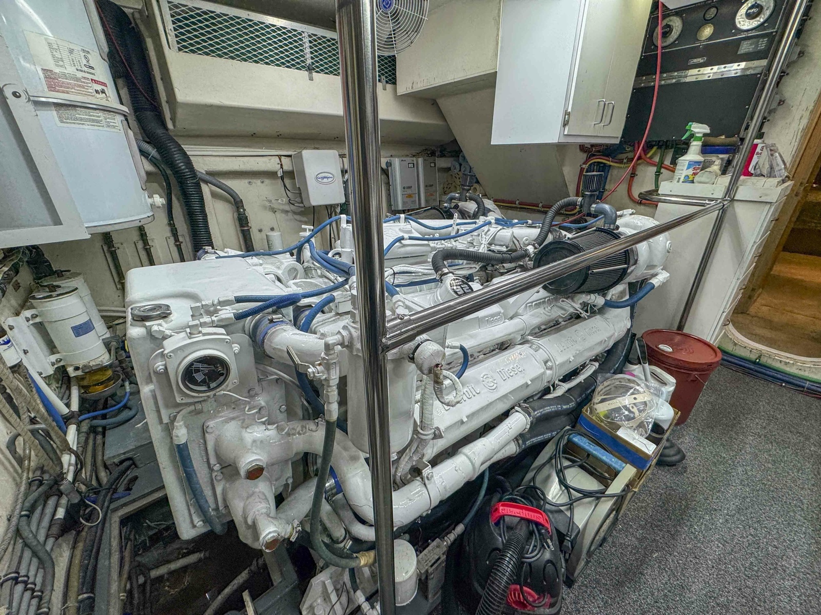 1991 Hatteras 70 Cockpit Motor Yacht