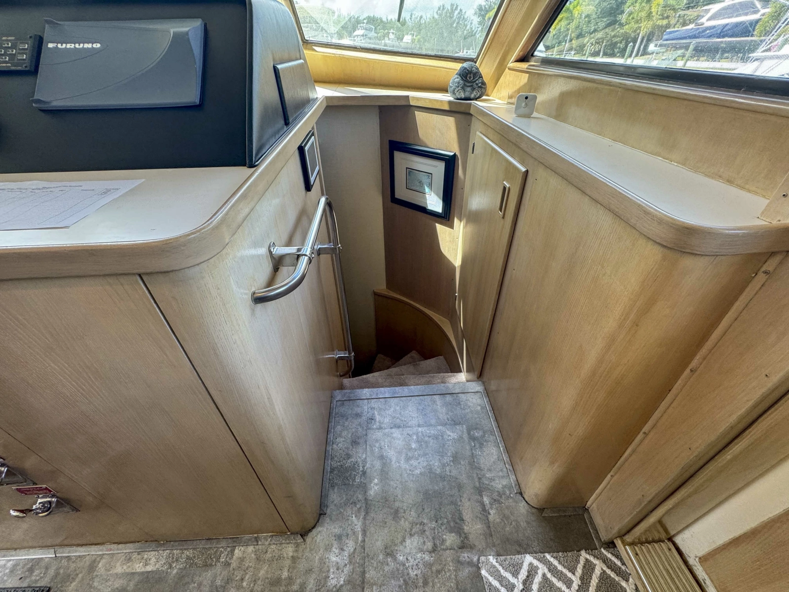 1991 Hatteras 70 Cockpit Motor Yacht