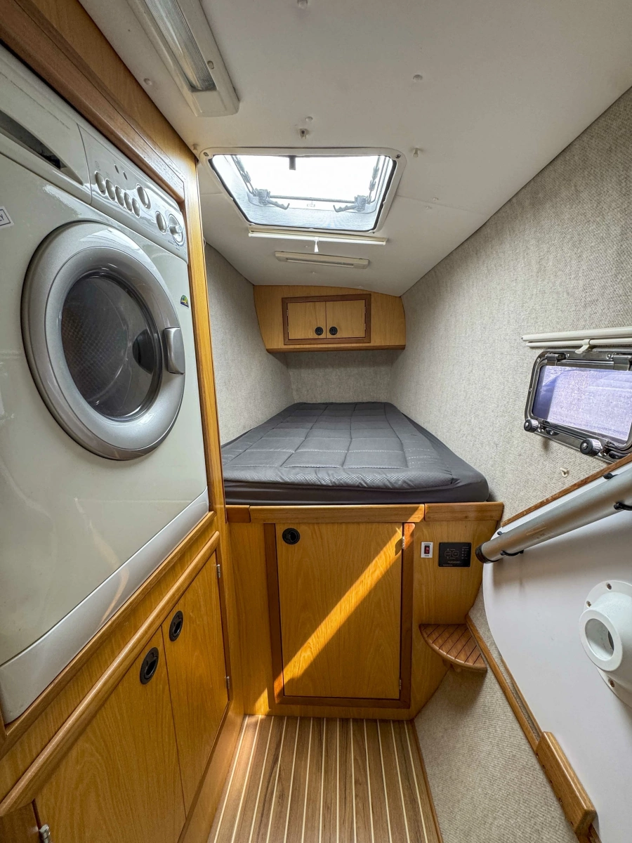 2007 Manta 42 Mk IV