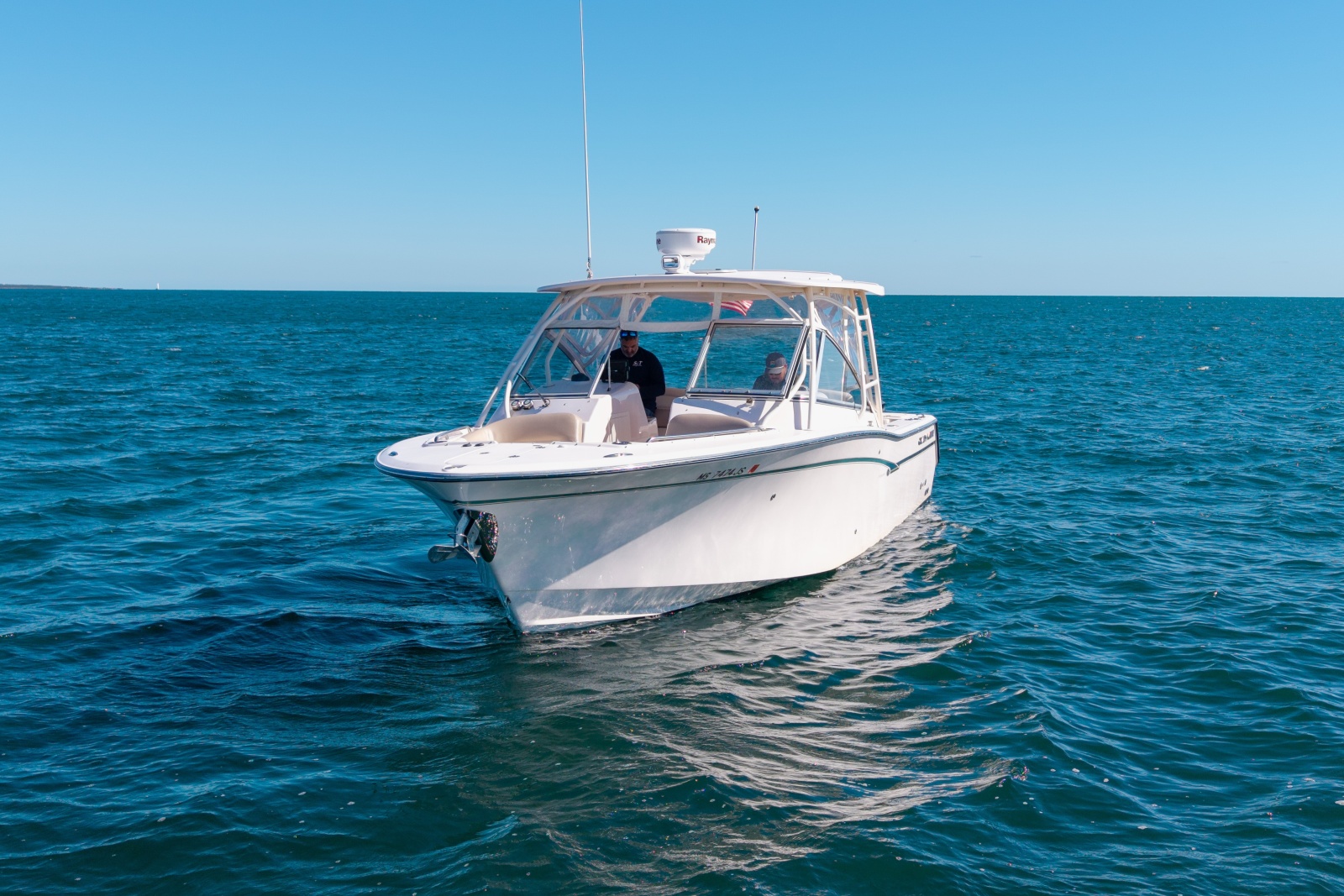 2014 Grady-White 307 Freedom