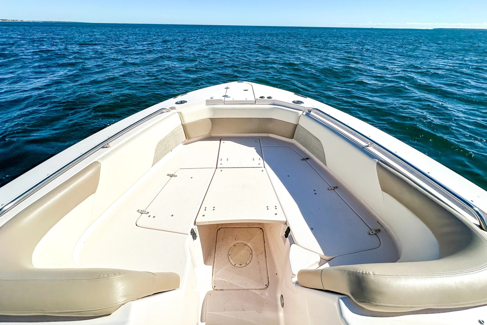 2014 Grady-White 307 Freedom