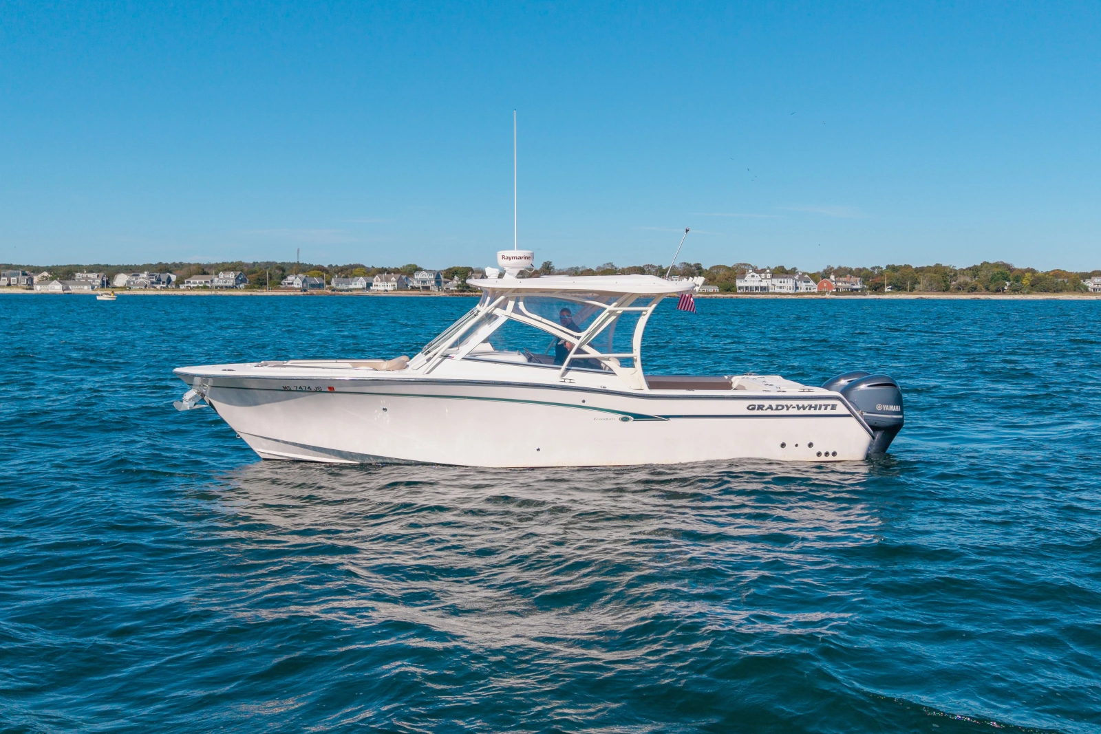 2014 Grady-White 307 Freedom