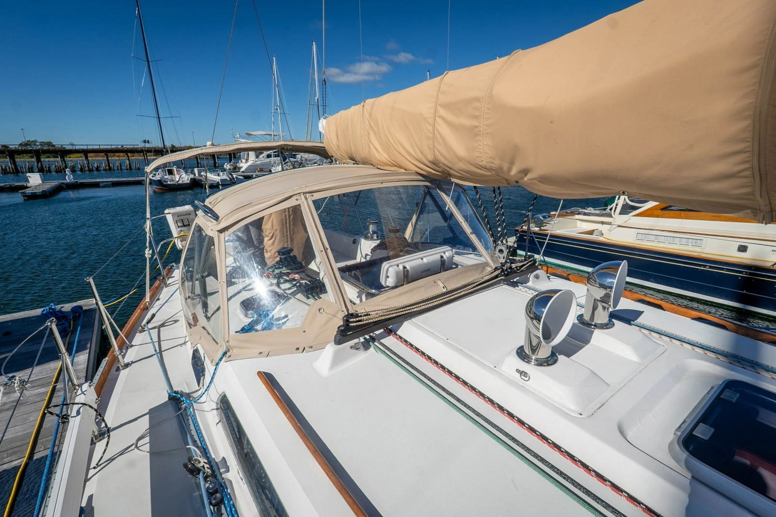 2005 Sabre 426