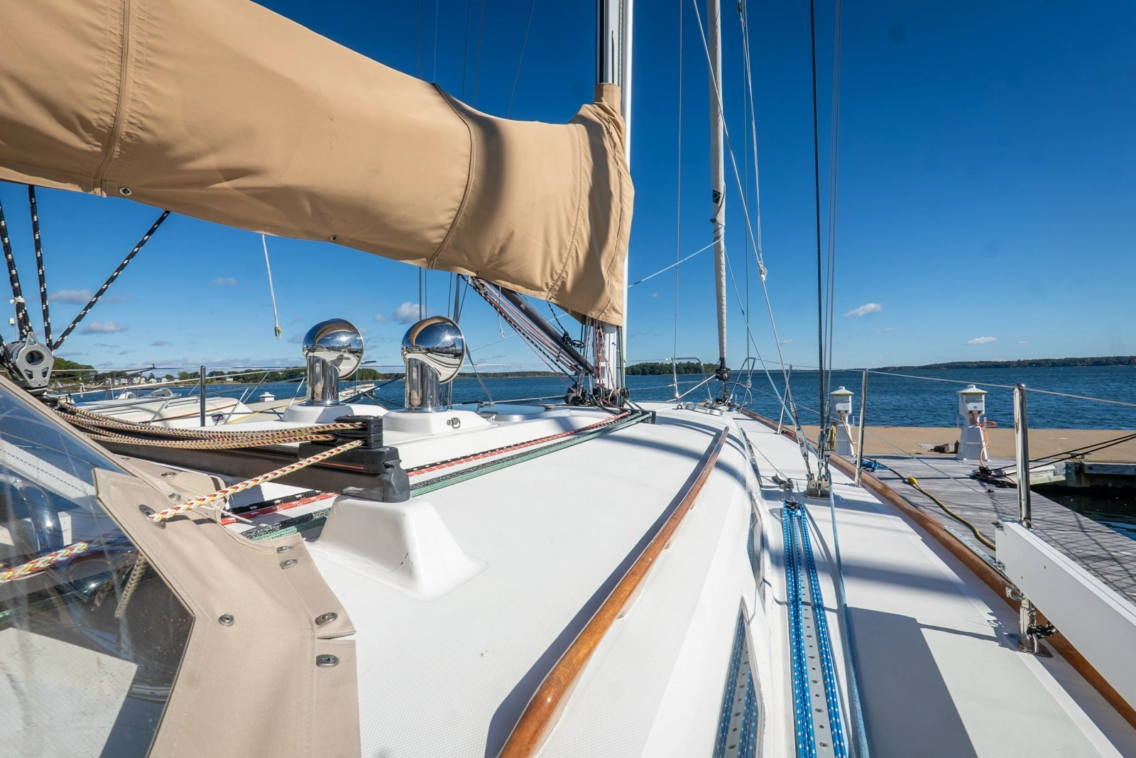 2005 Sabre 426