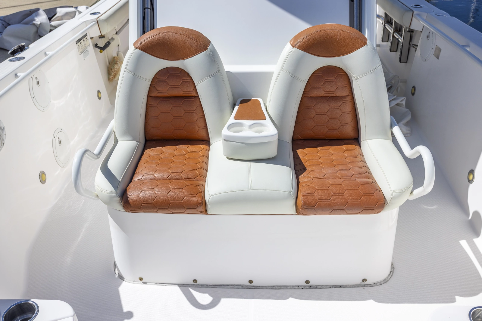 2012 Everglades 295 CENTER CONSOLE