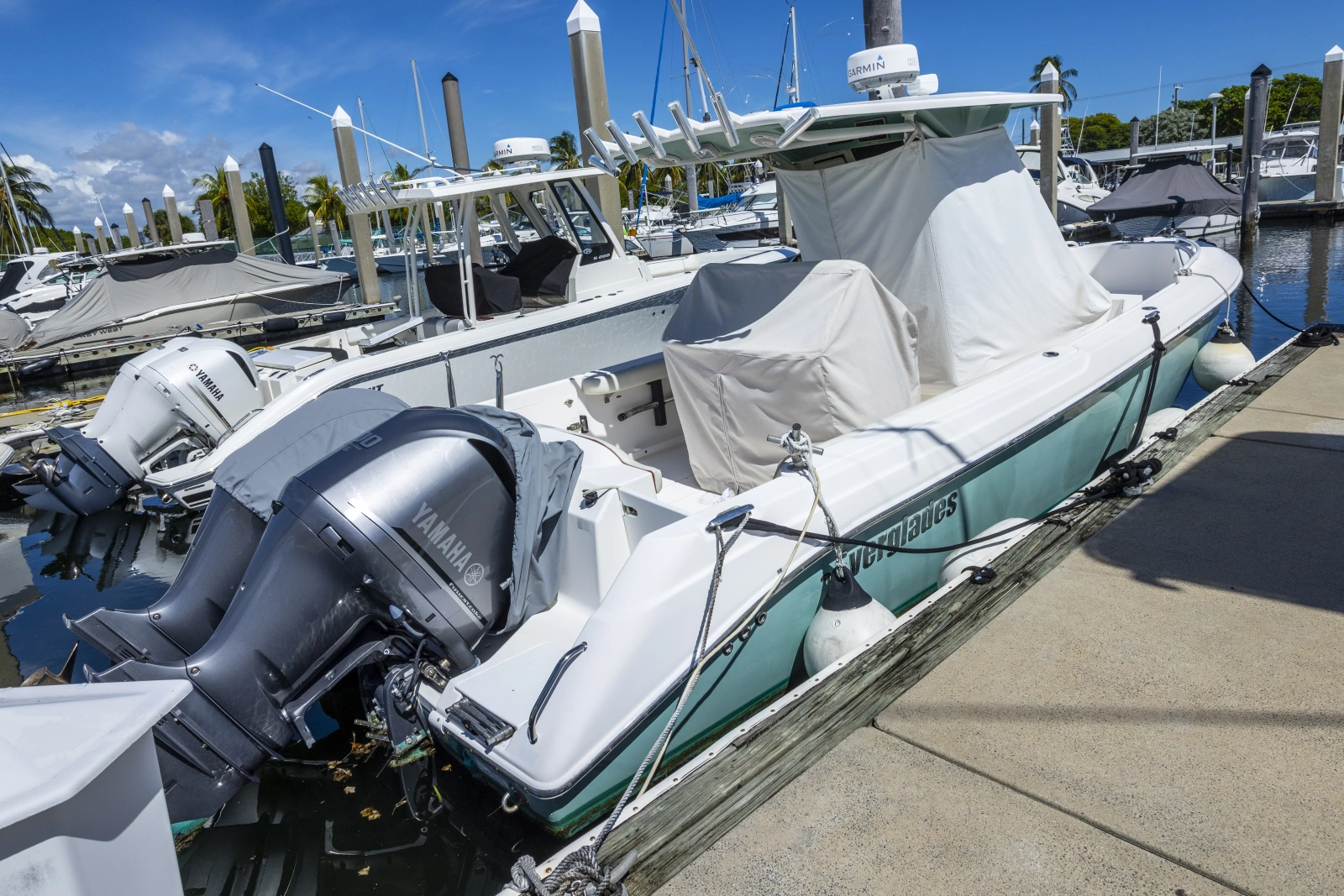 2012 Everglades 295 CENTER CONSOLE