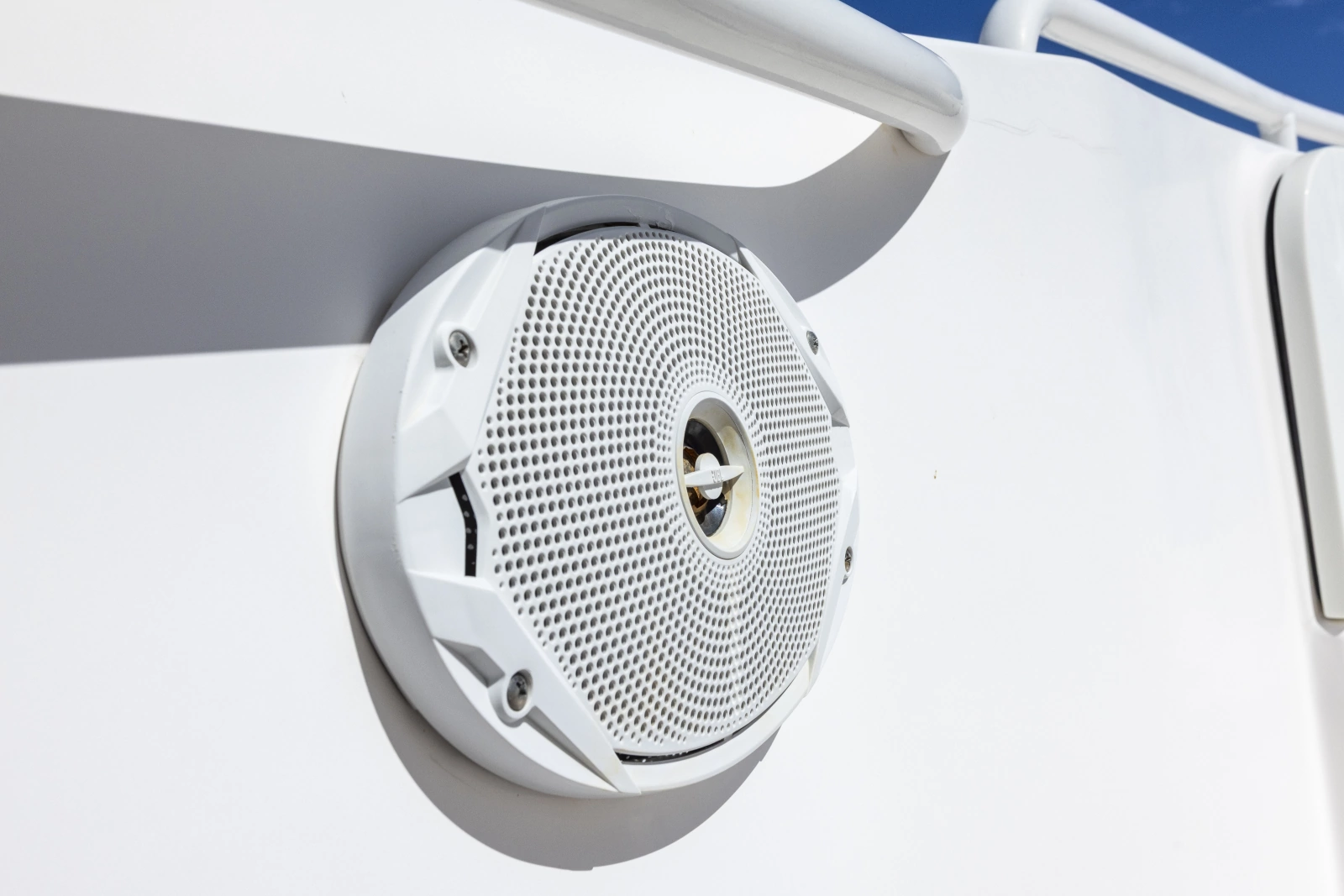 2012 Everglades 295 CENTER CONSOLE
