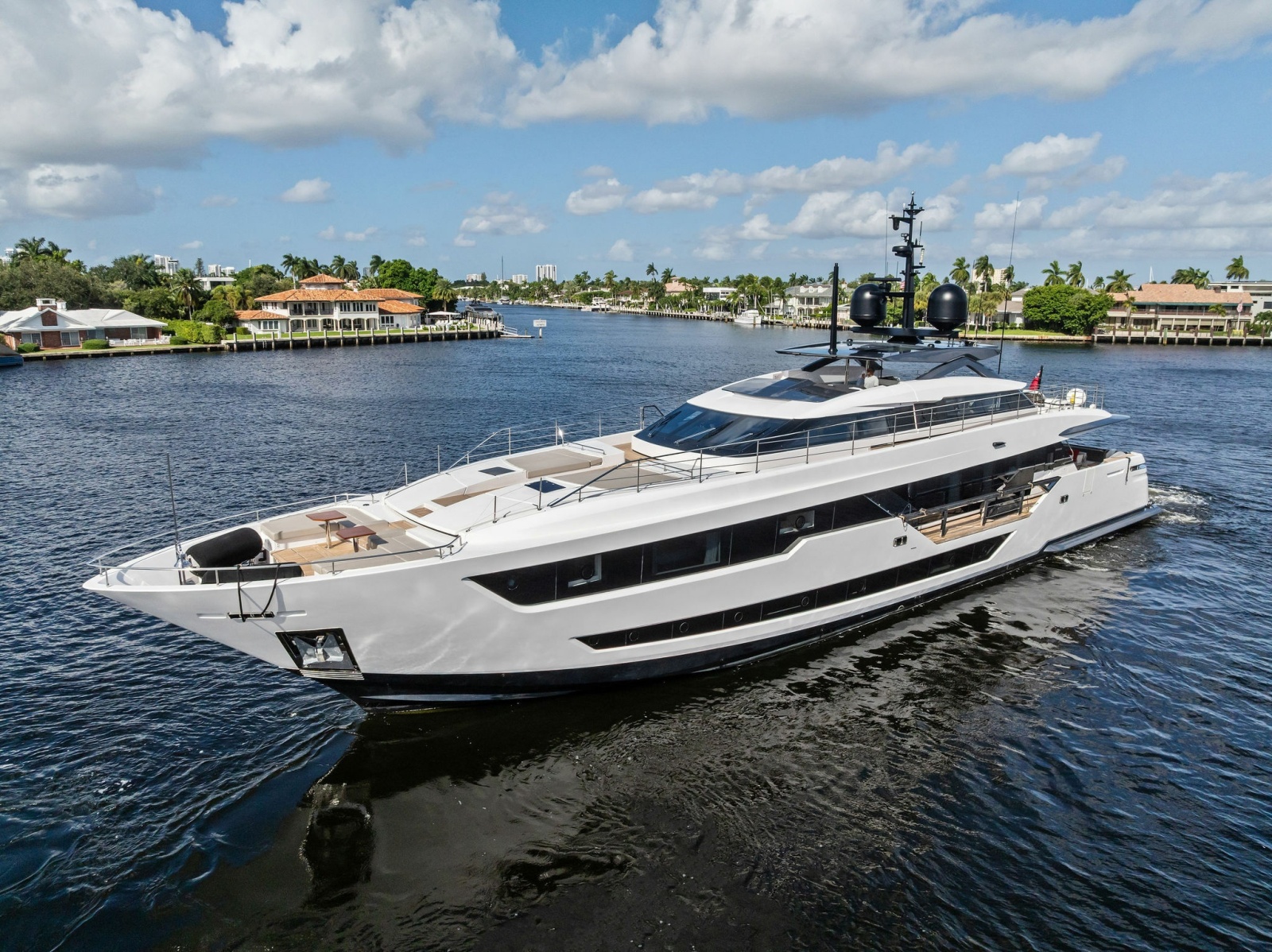 2024 Custom Line 120