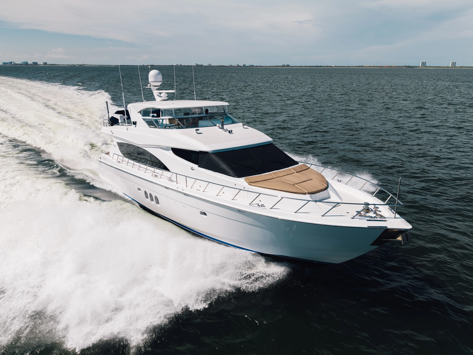 2008 Hatteras 