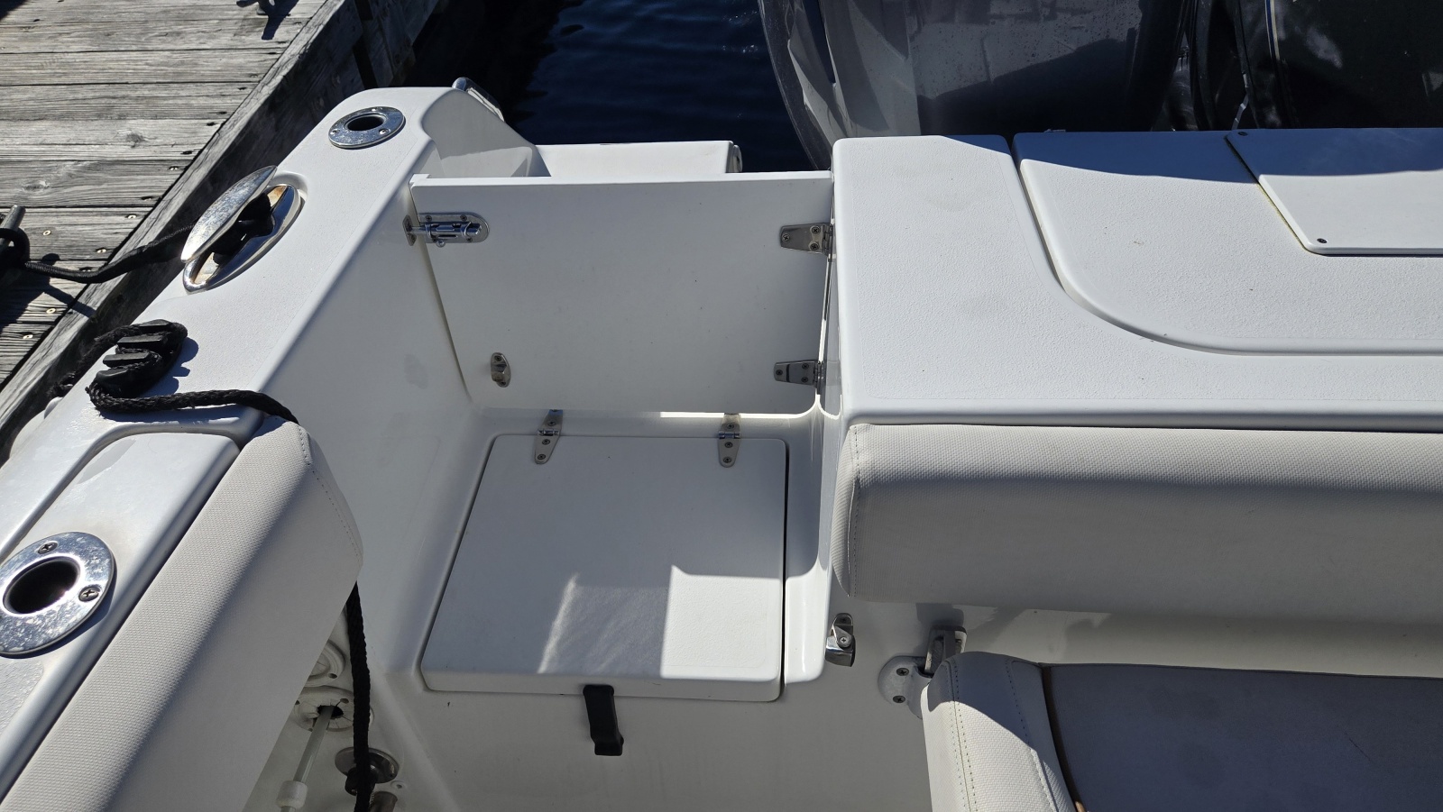 2021 Sea Hunt Gamefish 25