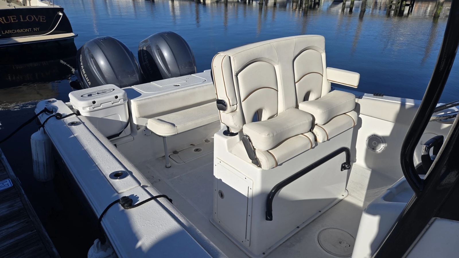 2021 Sea Hunt Gamefish 25