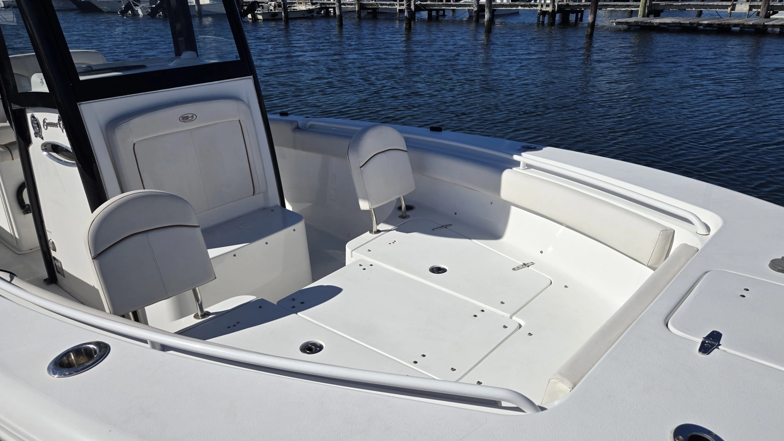 2021 Sea Hunt Gamefish 25