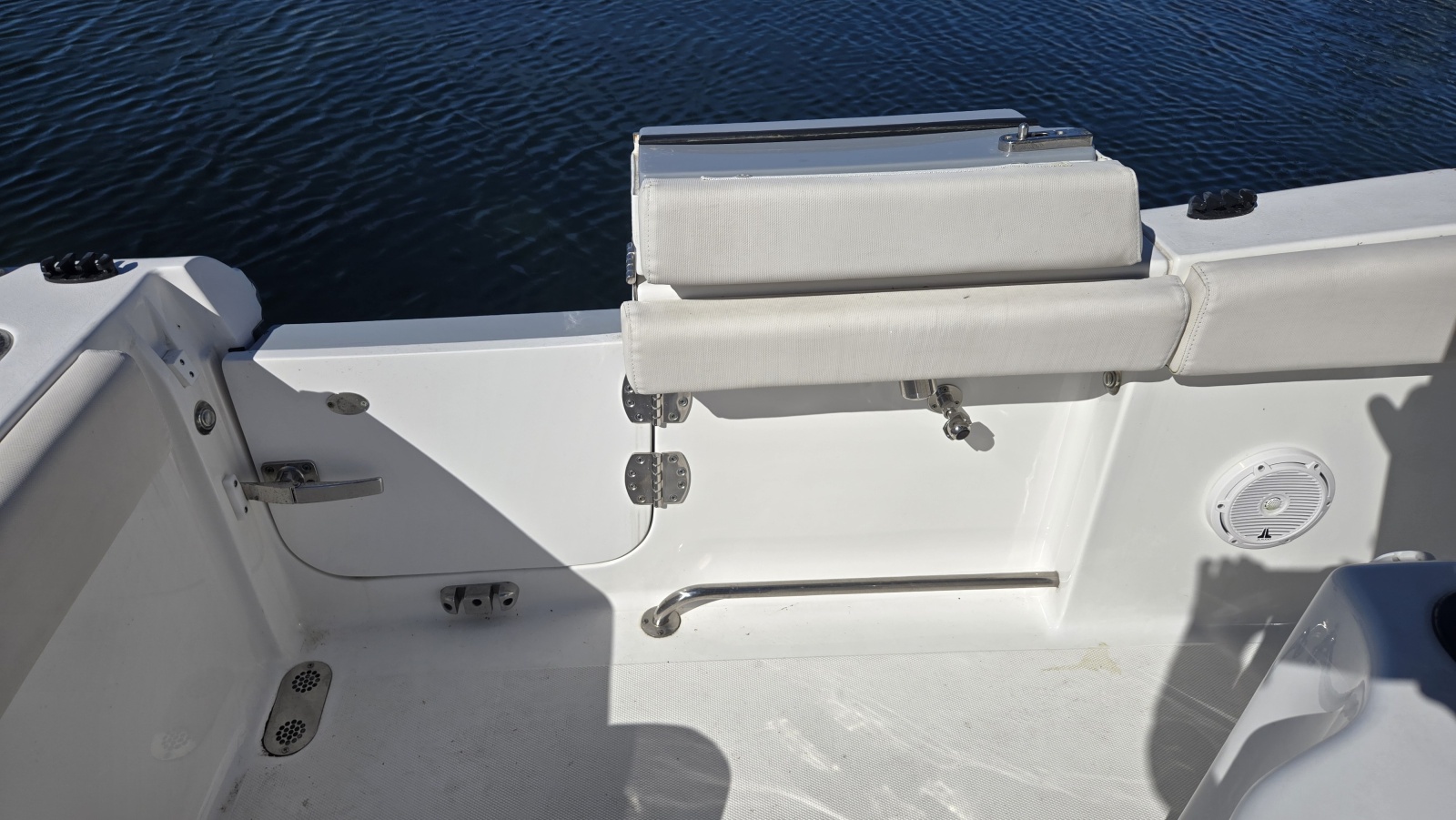 2021 Sea Hunt Gamefish 25