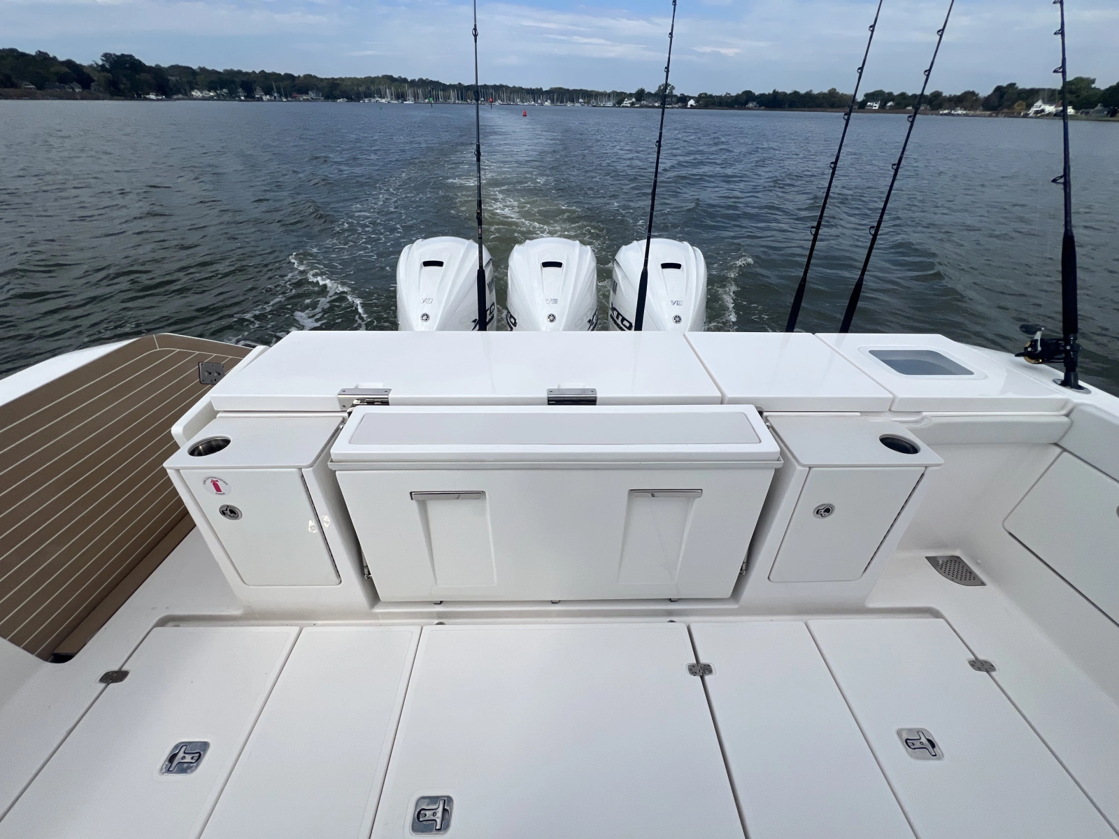 2025 Pursuit OS 445 Offshore