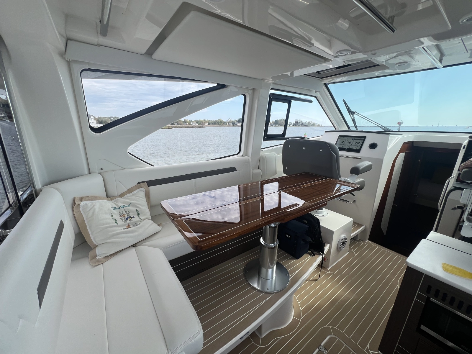 2025 Pursuit OS 445 Offshore