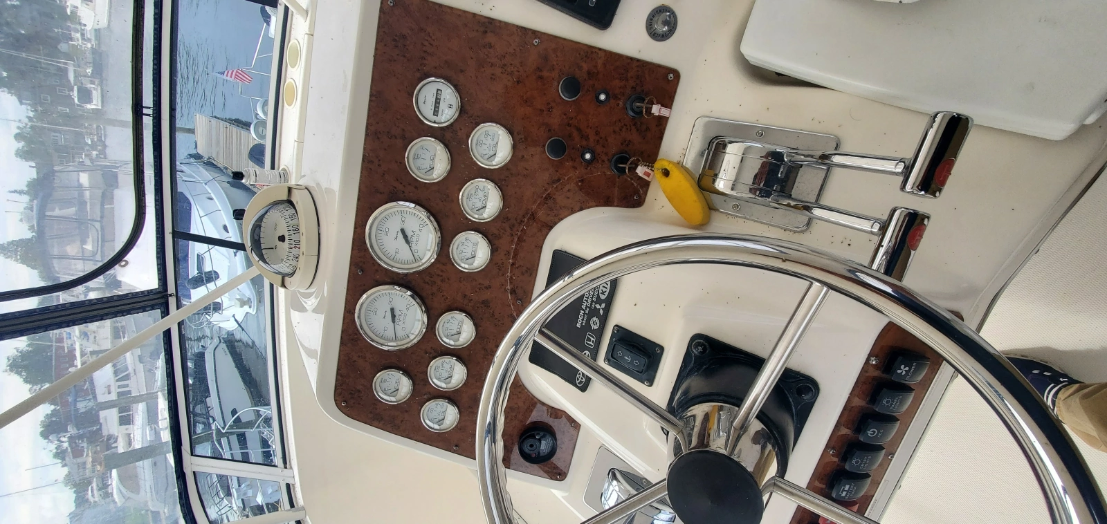 2003 Silverton 38 Convertible