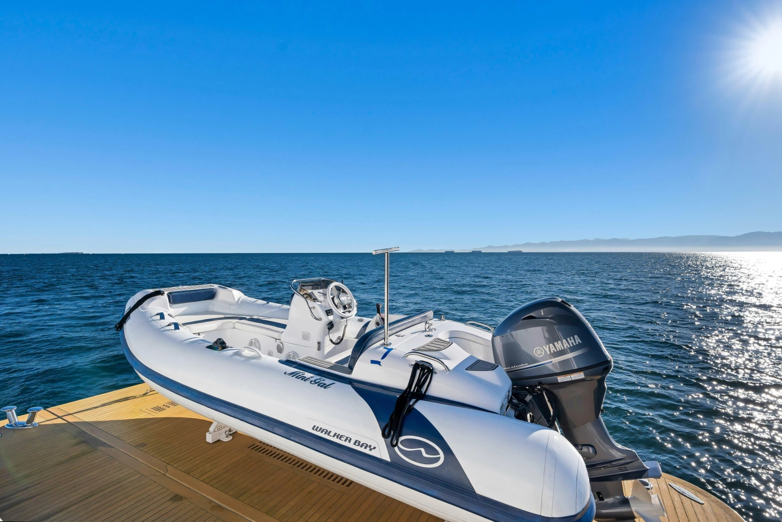 2021 Ocean Alexander 32L Motor Yacht
