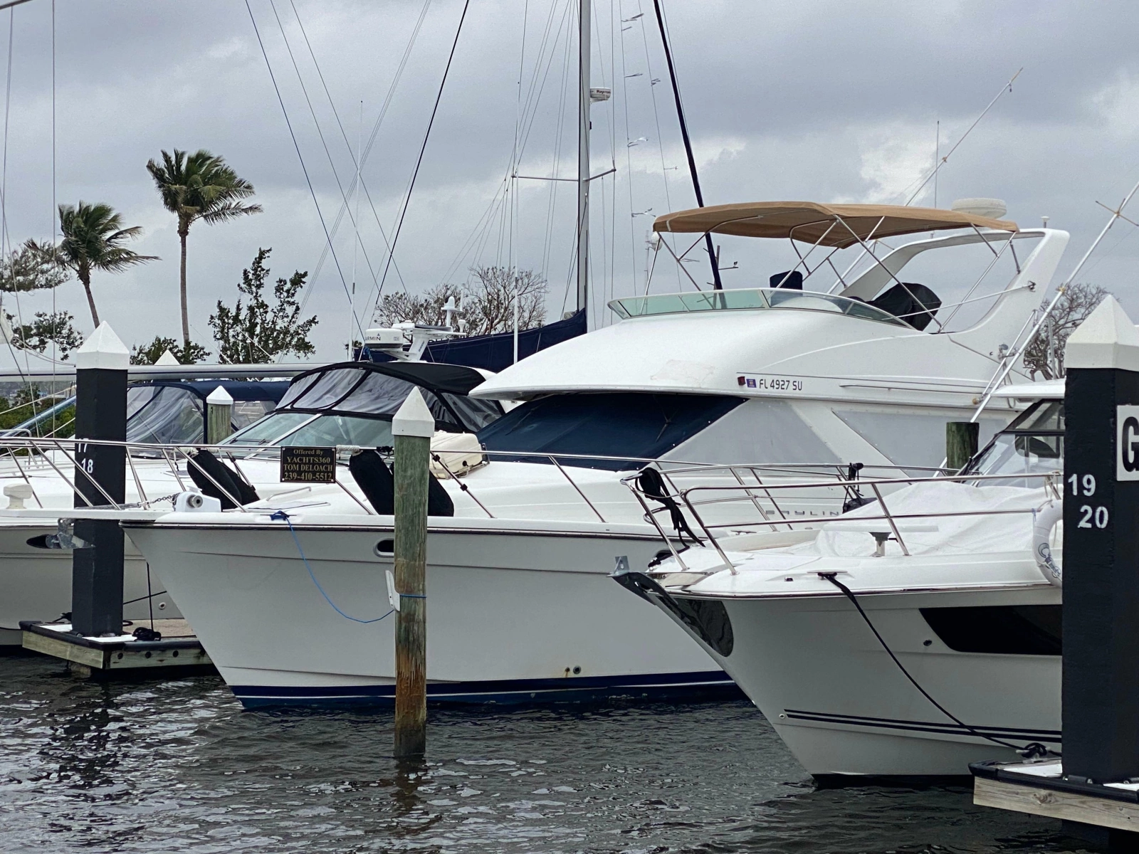 2001 Bayliner 3988 Motoryacht