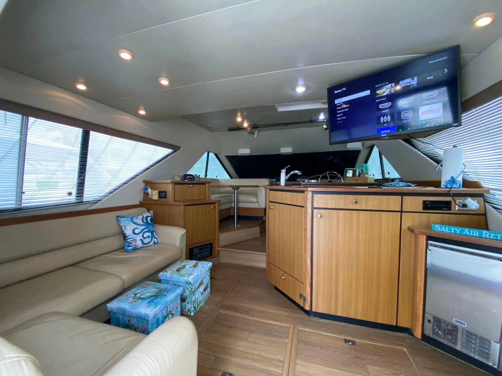 2001 Bayliner 3988 Motoryacht