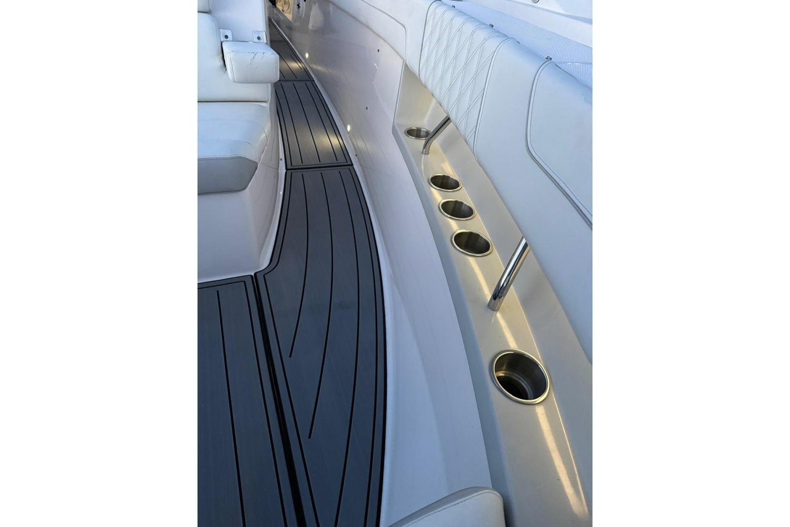 2020 Regal 38 SAV