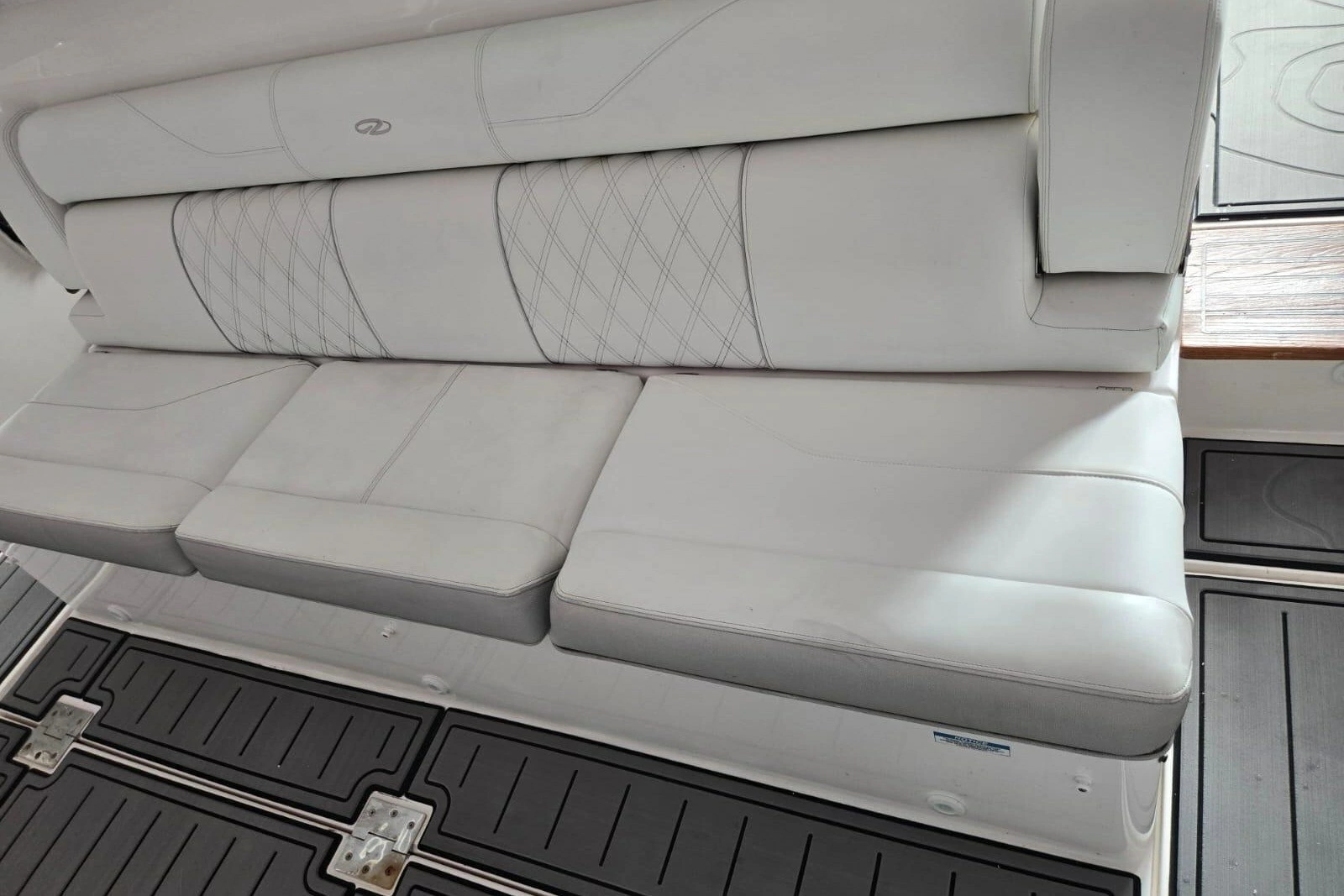 2020 Regal 38 SAV