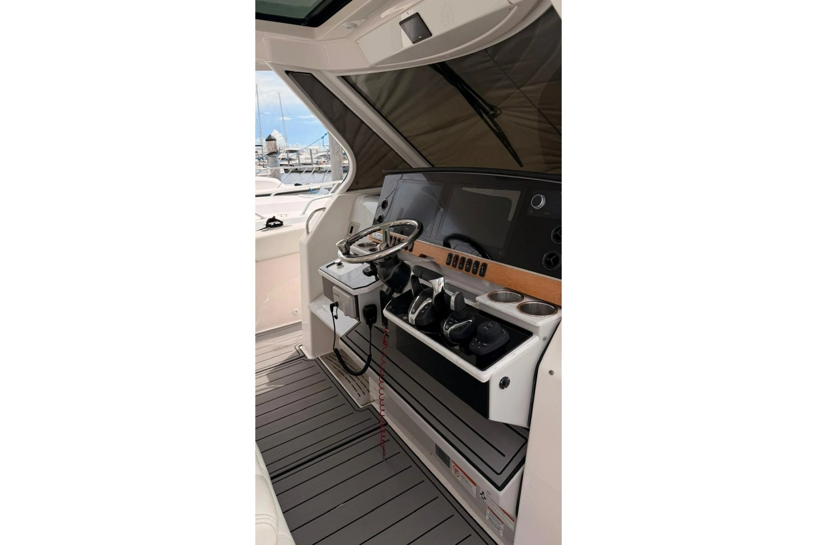 2020 Regal 38 SAV