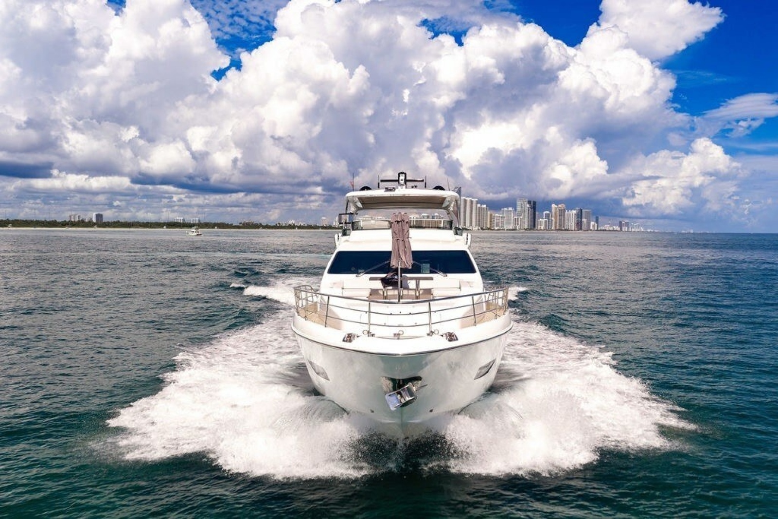 2017 Azimut 84
