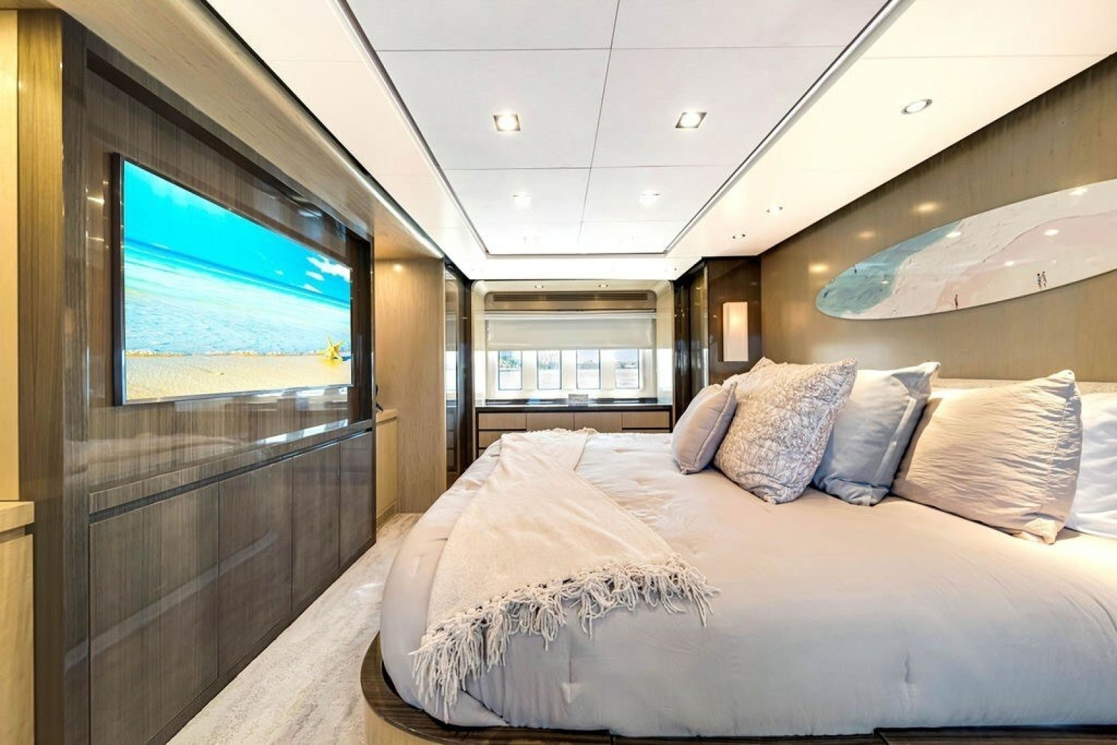 2017 Azimut 84