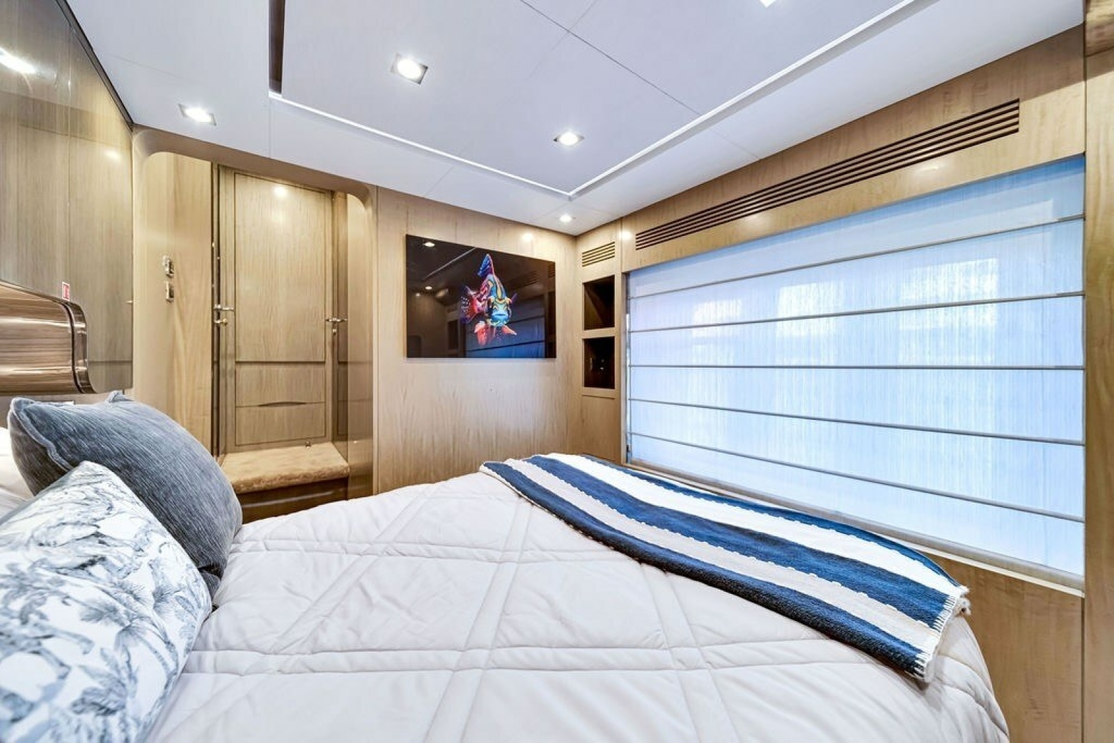 2017 Azimut 84