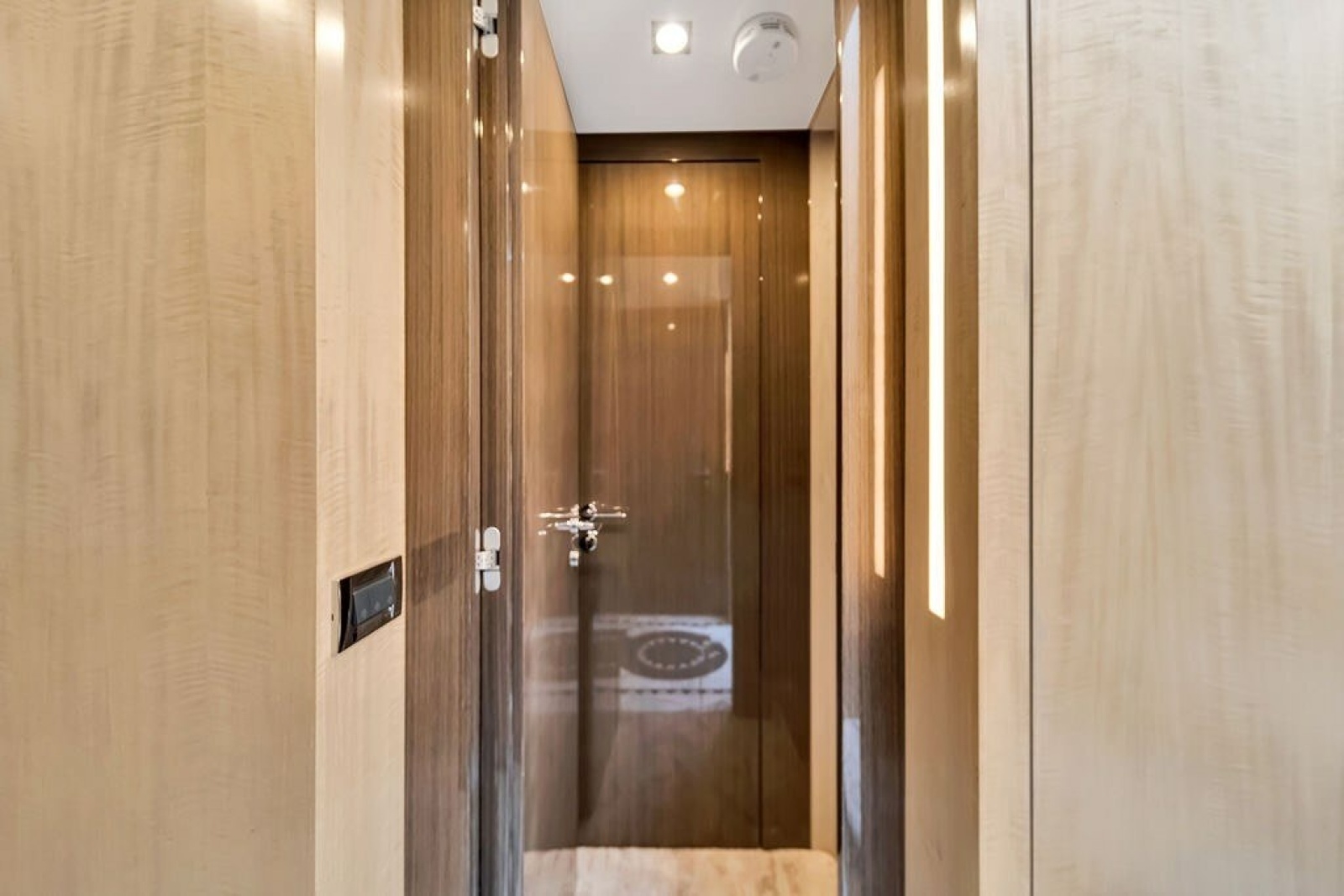 2017 Azimut 84