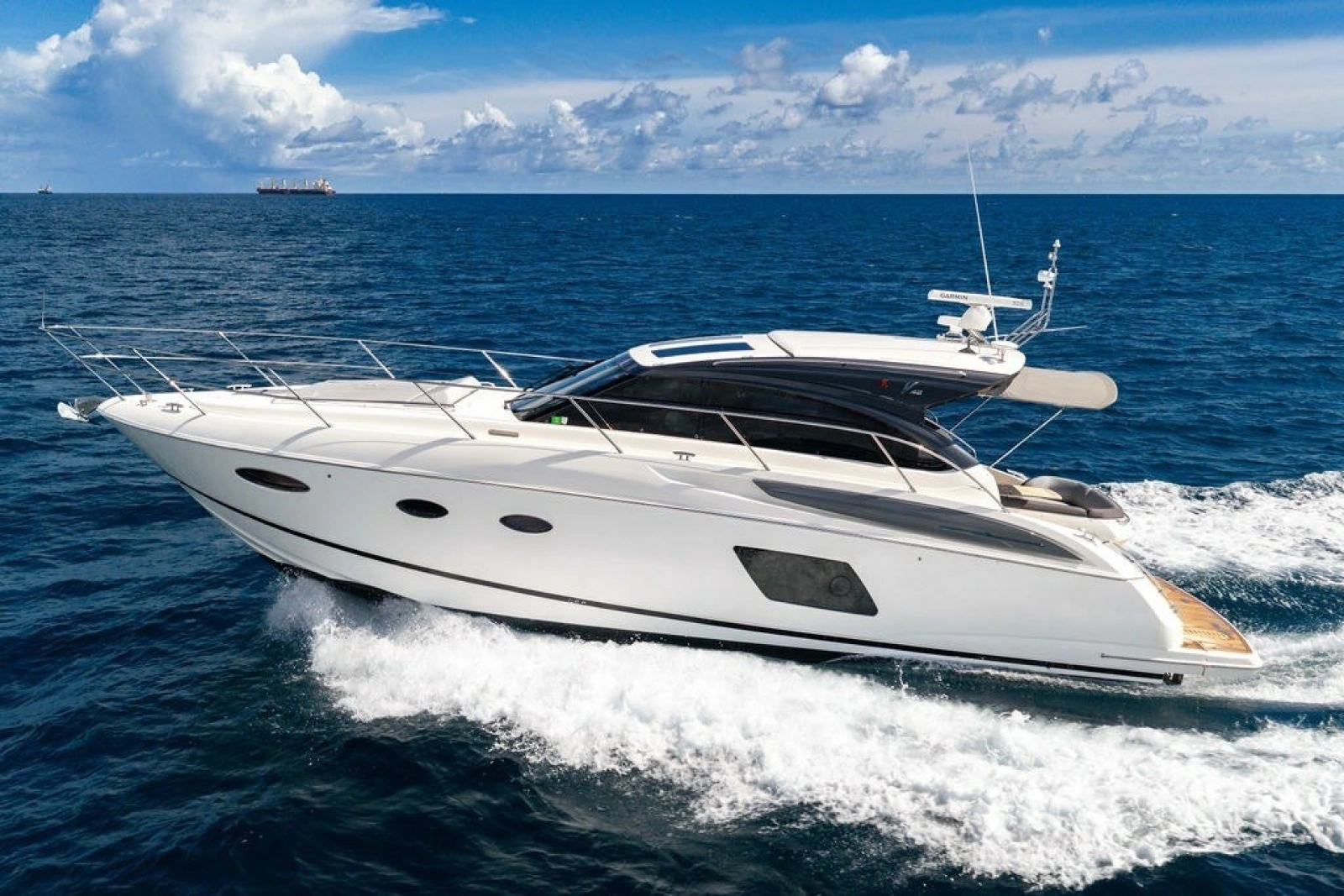 2015 Princess V48