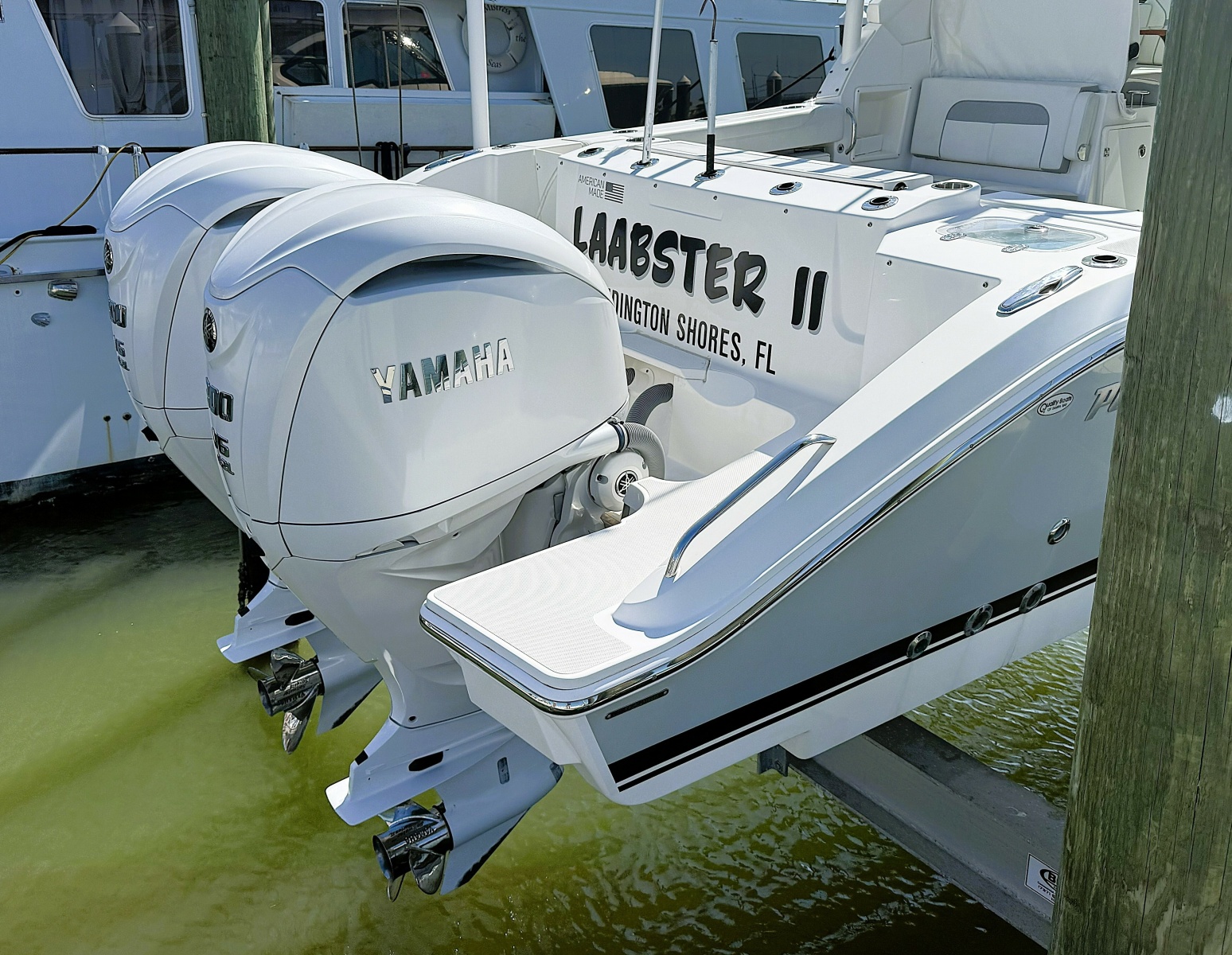 2023 Pursuit DC 326