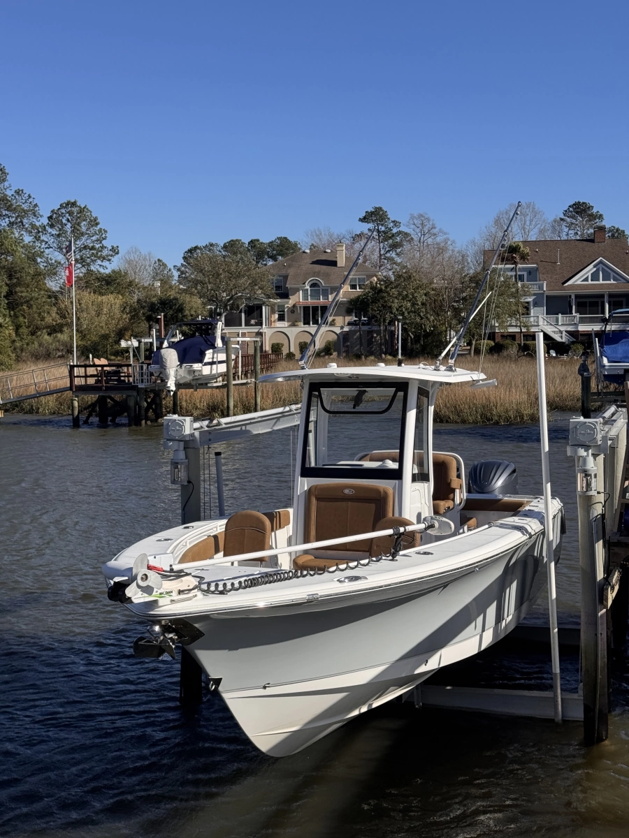 2023 Sea Hunt Gamefish 27FS